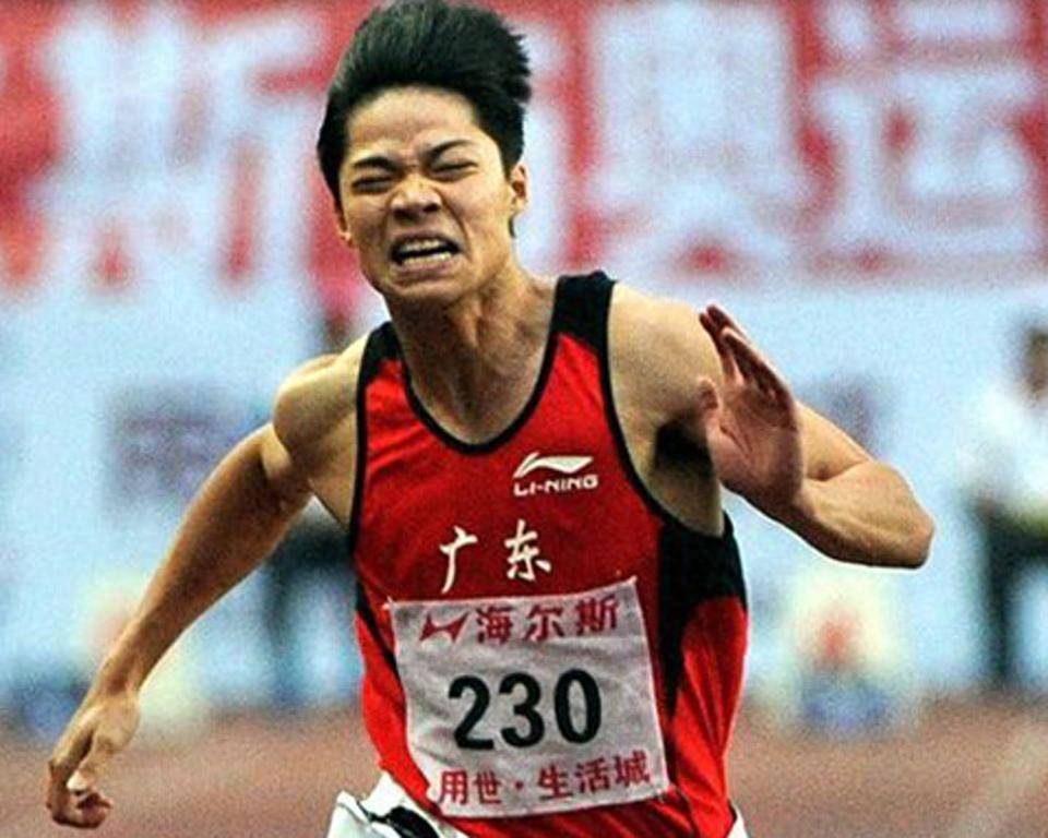 湖人打破历史纪录，苏炳添教练泪洒赛场！